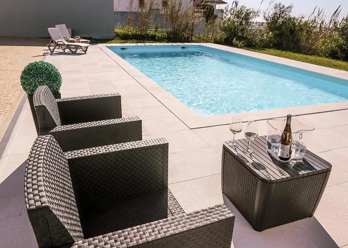 Semesterbostad Marlin House Vii *