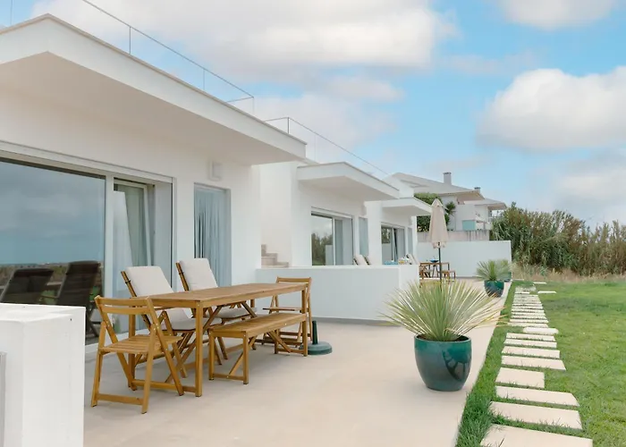 Semesterbostad Marlin House Vii Ferrel (Leiria)